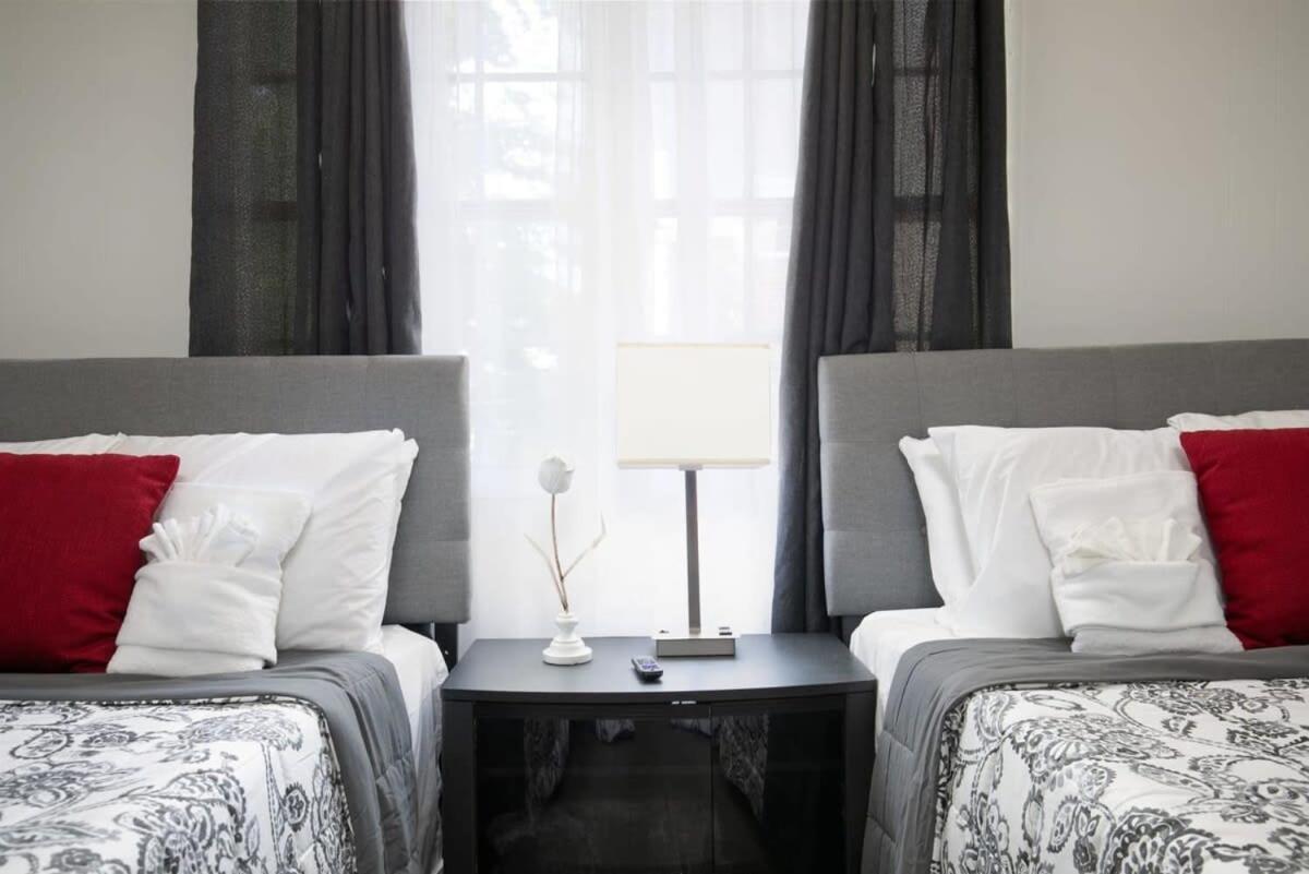 Walking Distance To Legion Field - Little Blue In Birmingham Villa Ngoại thất bức ảnh